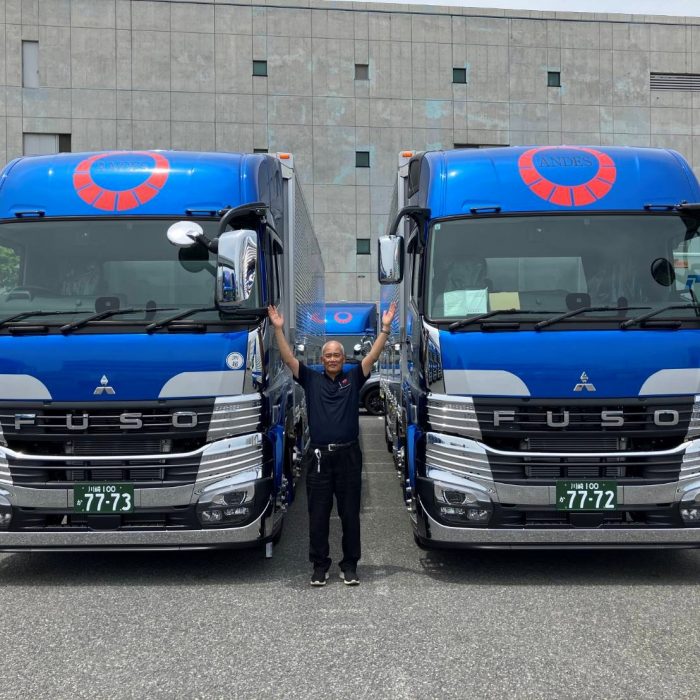 川崎営業所 大型トラックドライバー