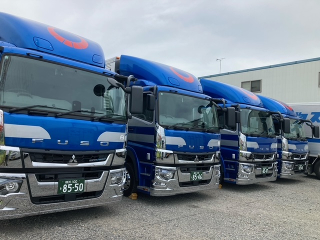 仙台営業所 4トントラックドライバー